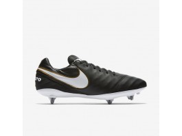 Nike Tiempo Mystic V SG